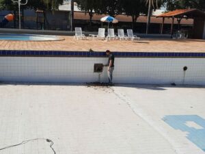 Reparo da estrutura da piscina semiolímpica